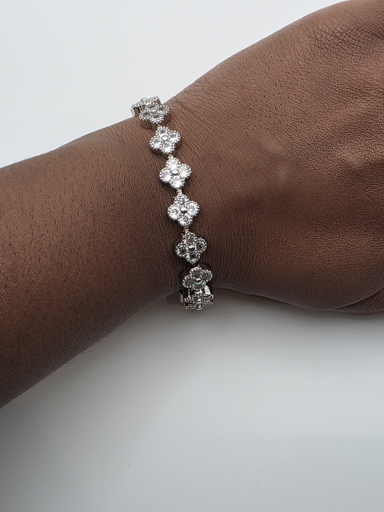 Jewelry - Sterling Silver Floral CZ Link Bracelet - White